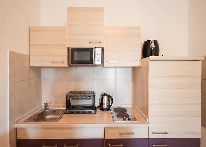 Miky Apartman Vrsi